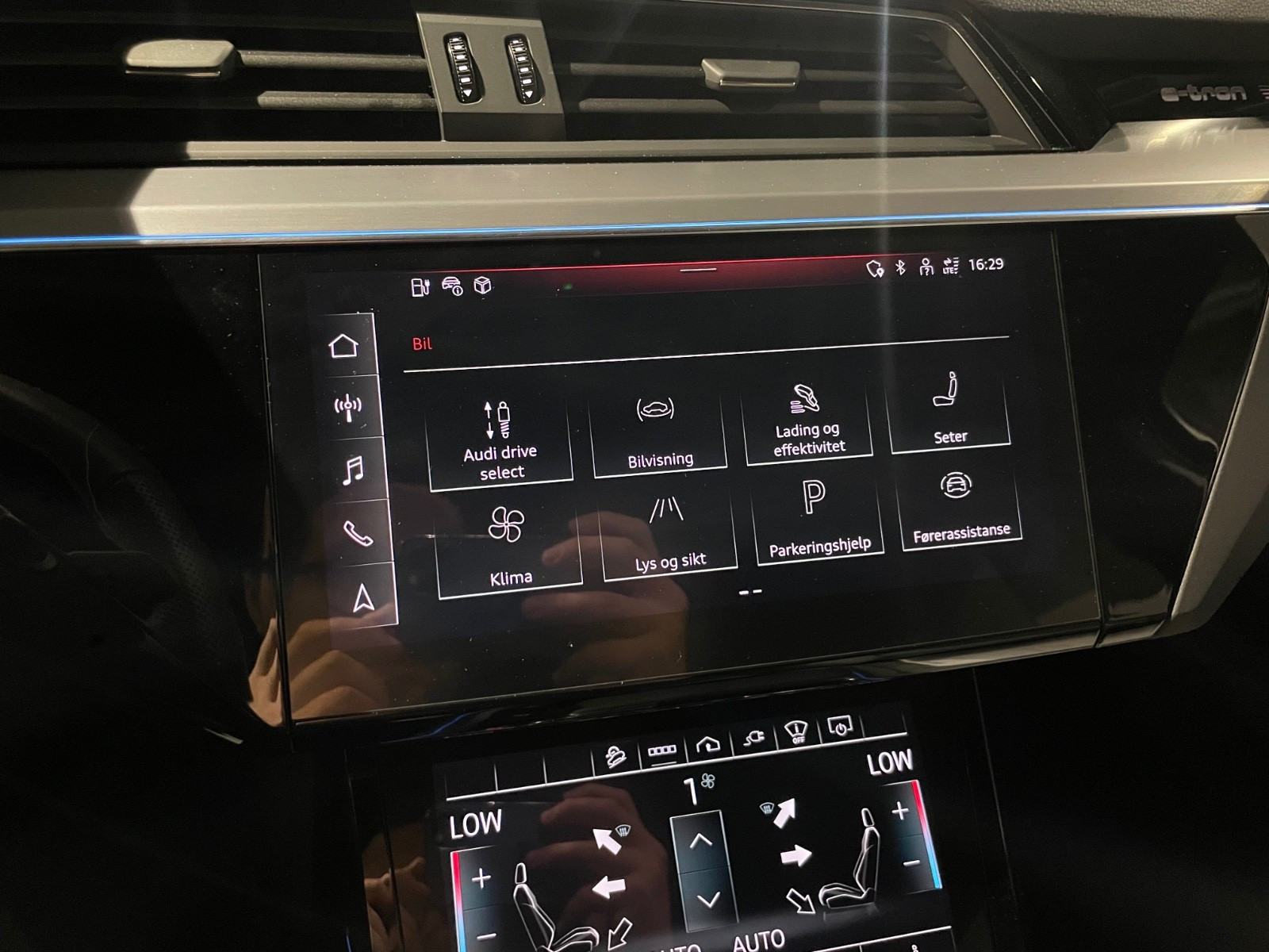 Audi e-tron