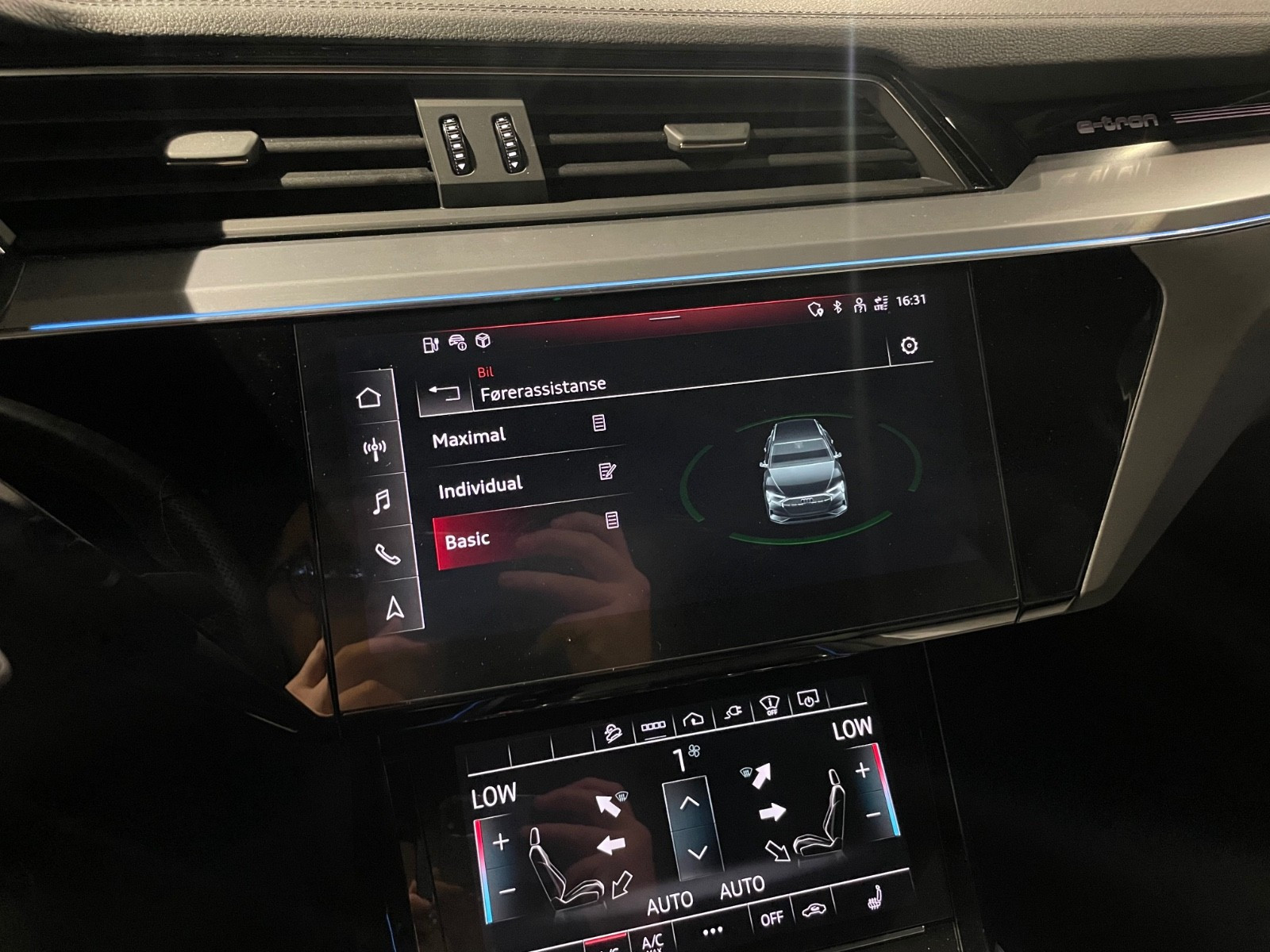 Audi e-tron