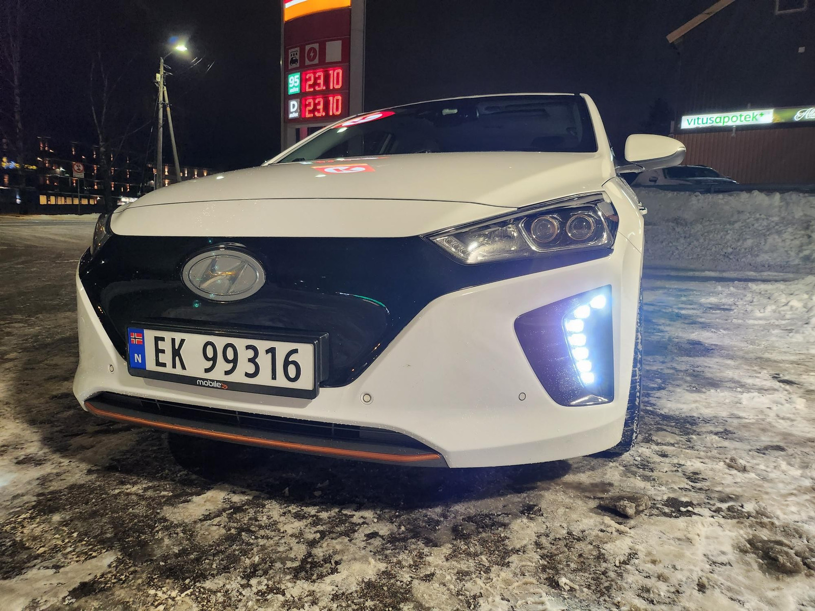 Hyundai IONIQ