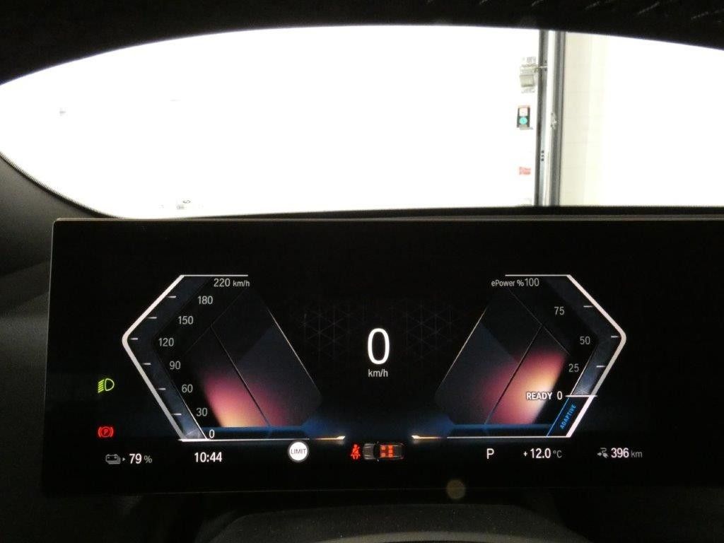 BMW iX xDrive 50