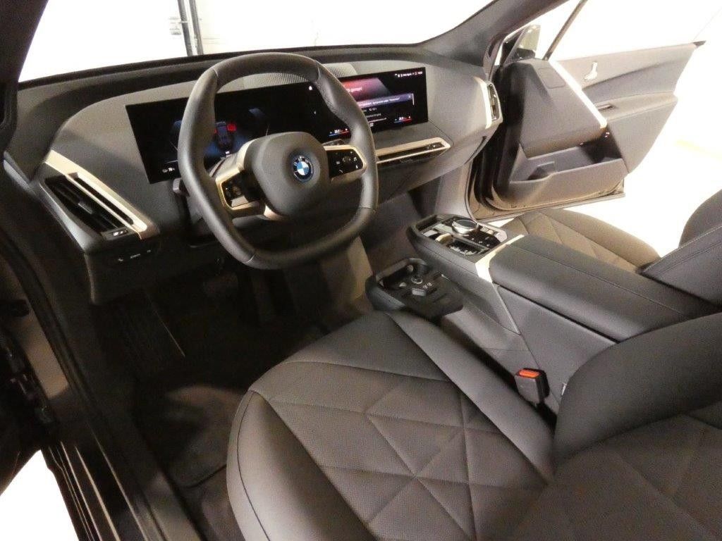 BMW iX xDrive 50