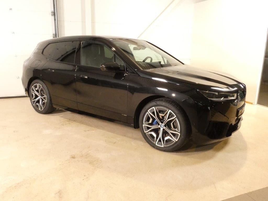 BMW iX xDrive 50