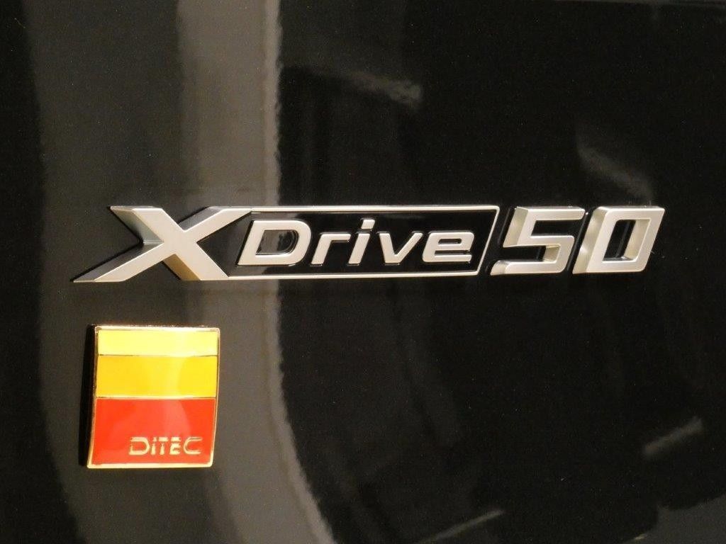 BMW iX xDrive 50
