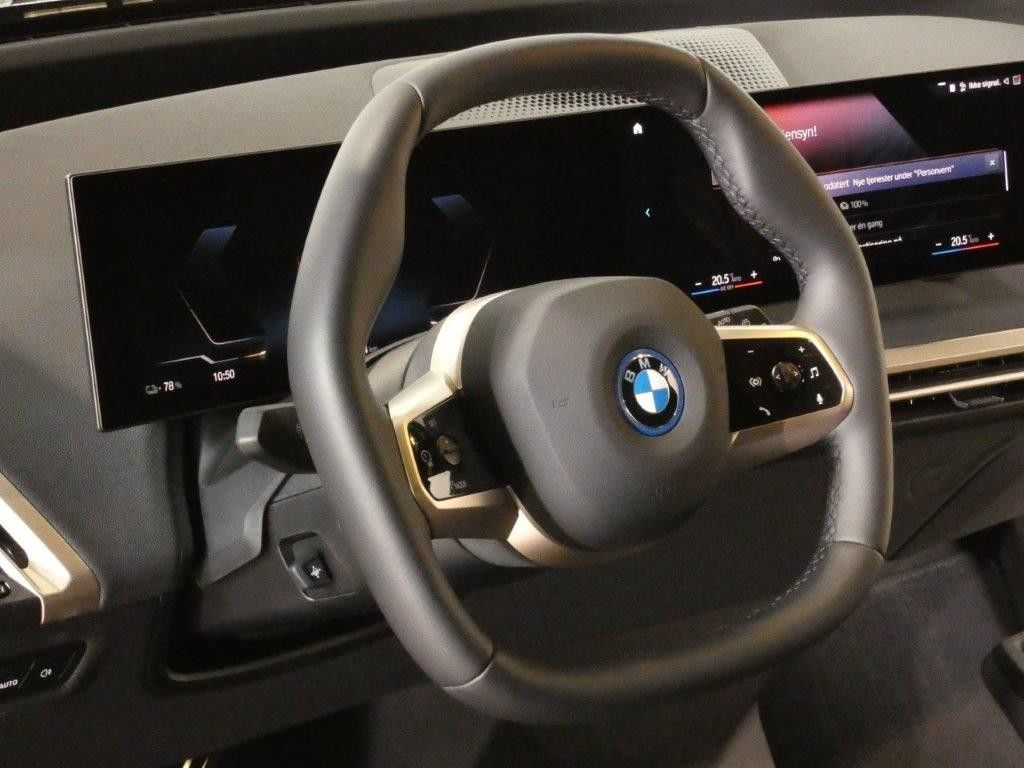 BMW iX xDrive 50
