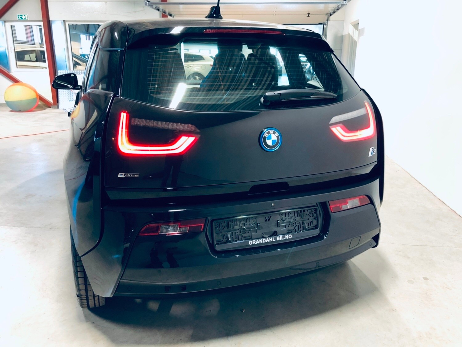 BMW i3