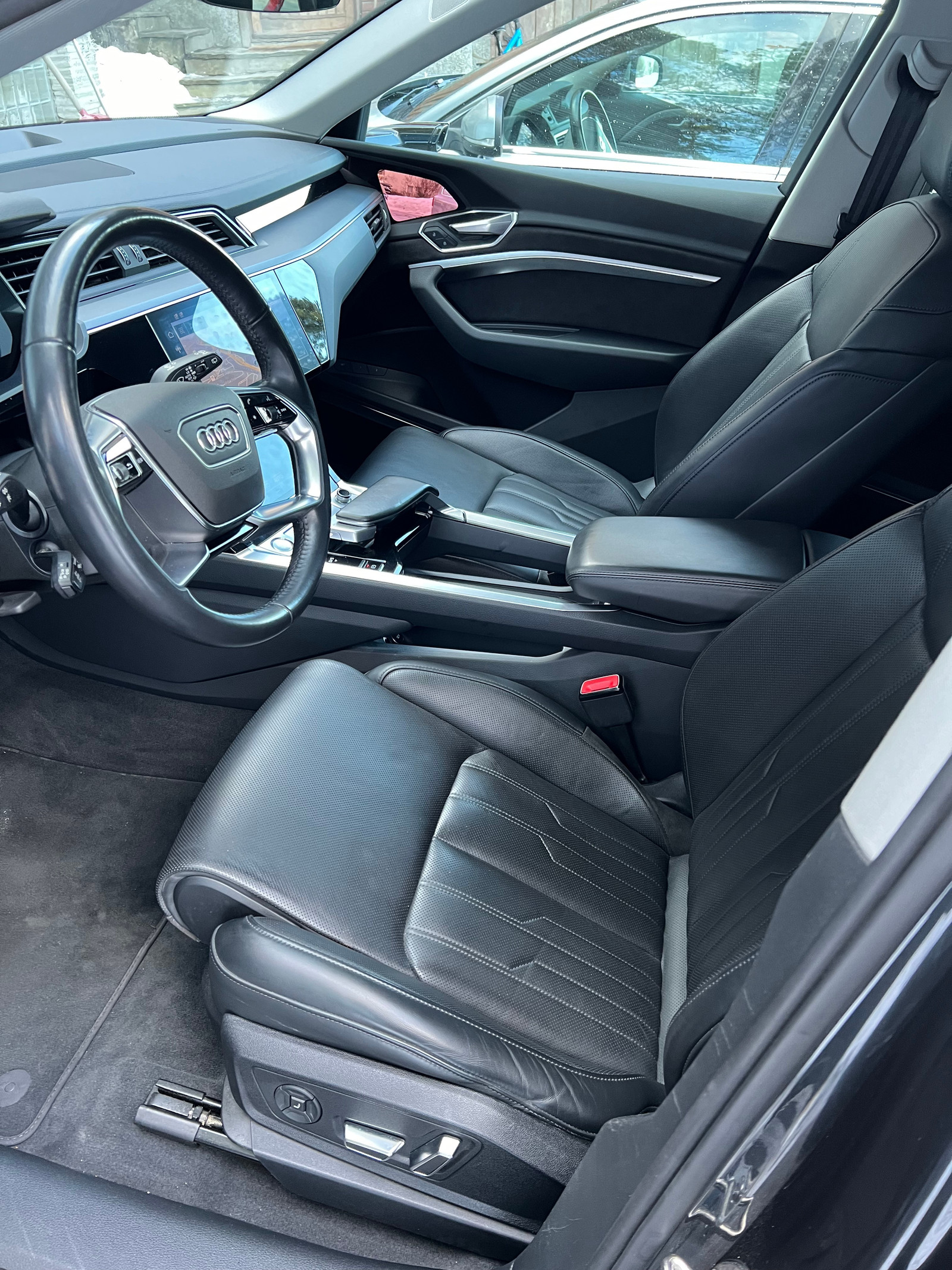 Audi e-tron