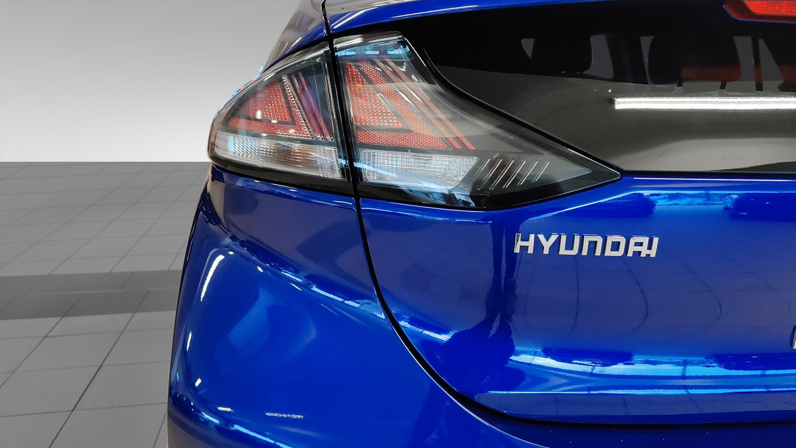 Hyundai IONIQ