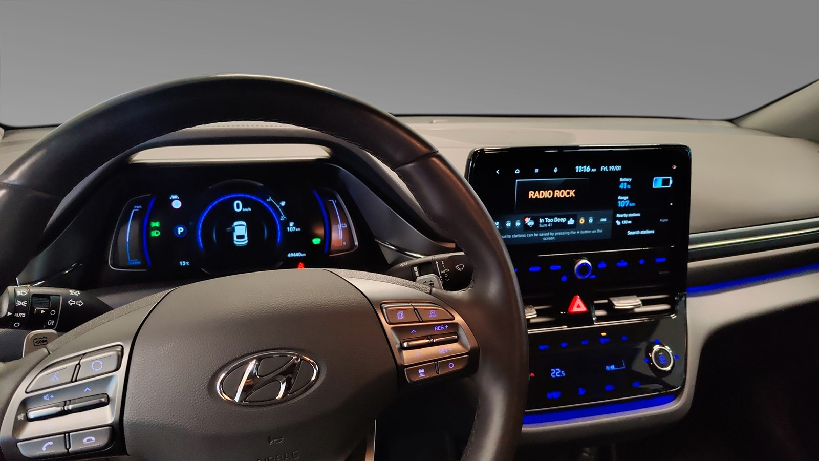 Hyundai IONIQ