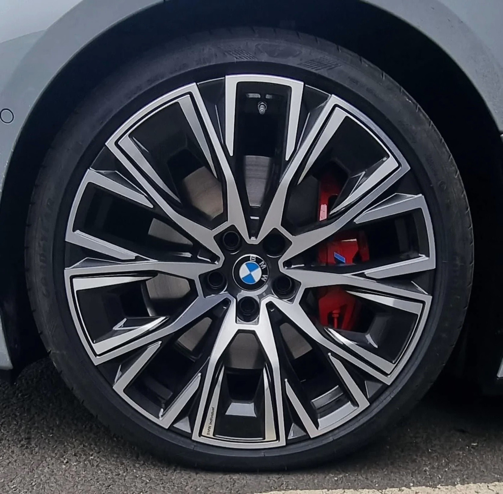 BMW i4 M50