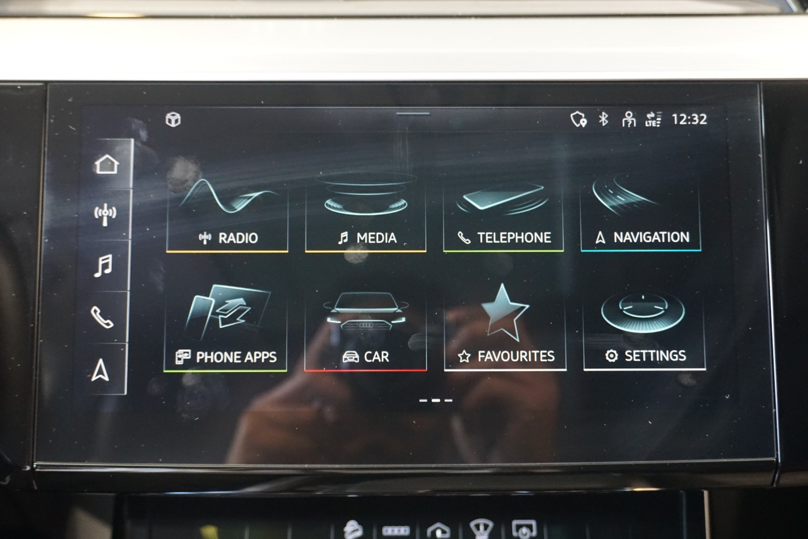 Audi e-tron