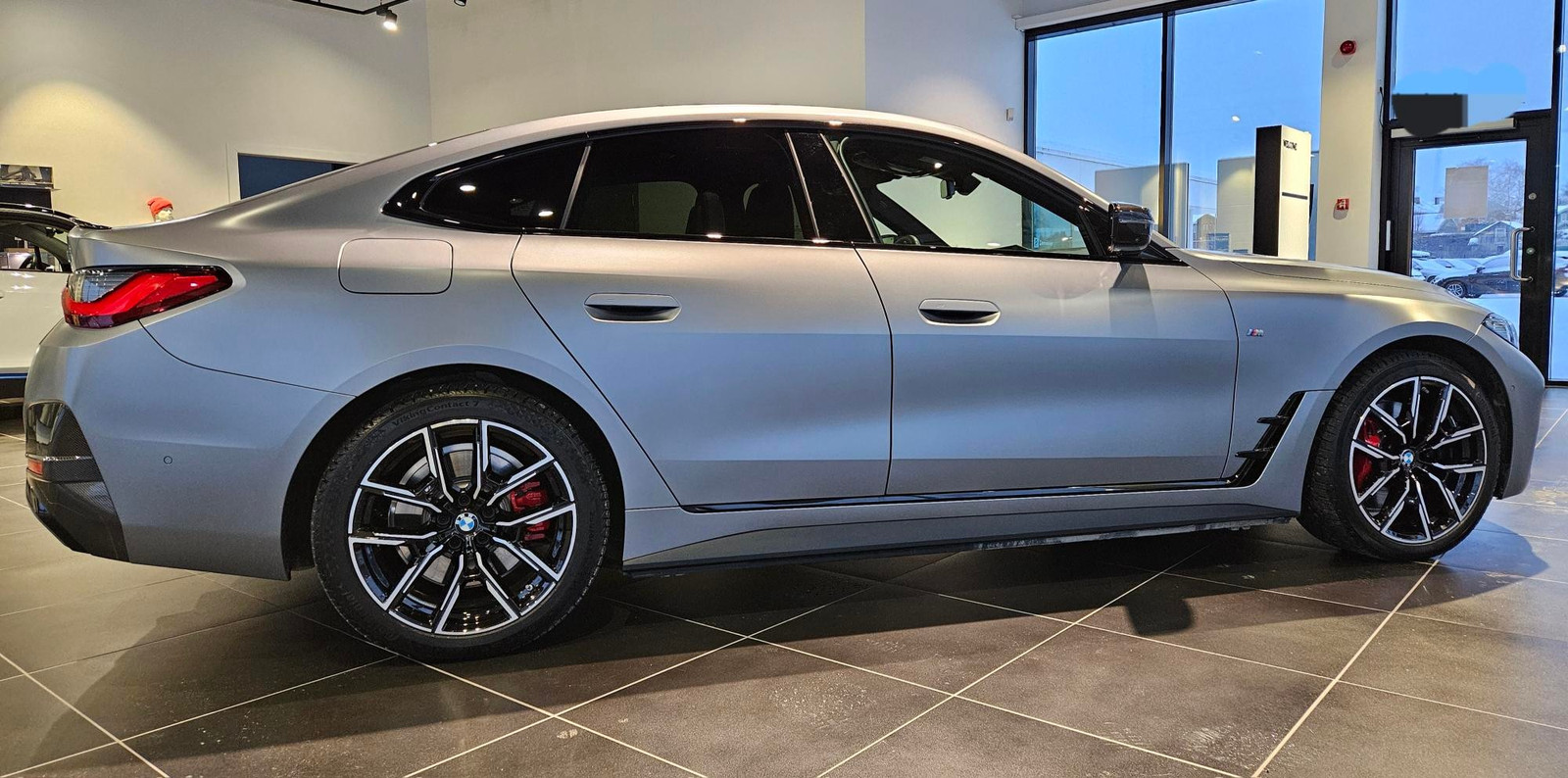 BMW i4 M50