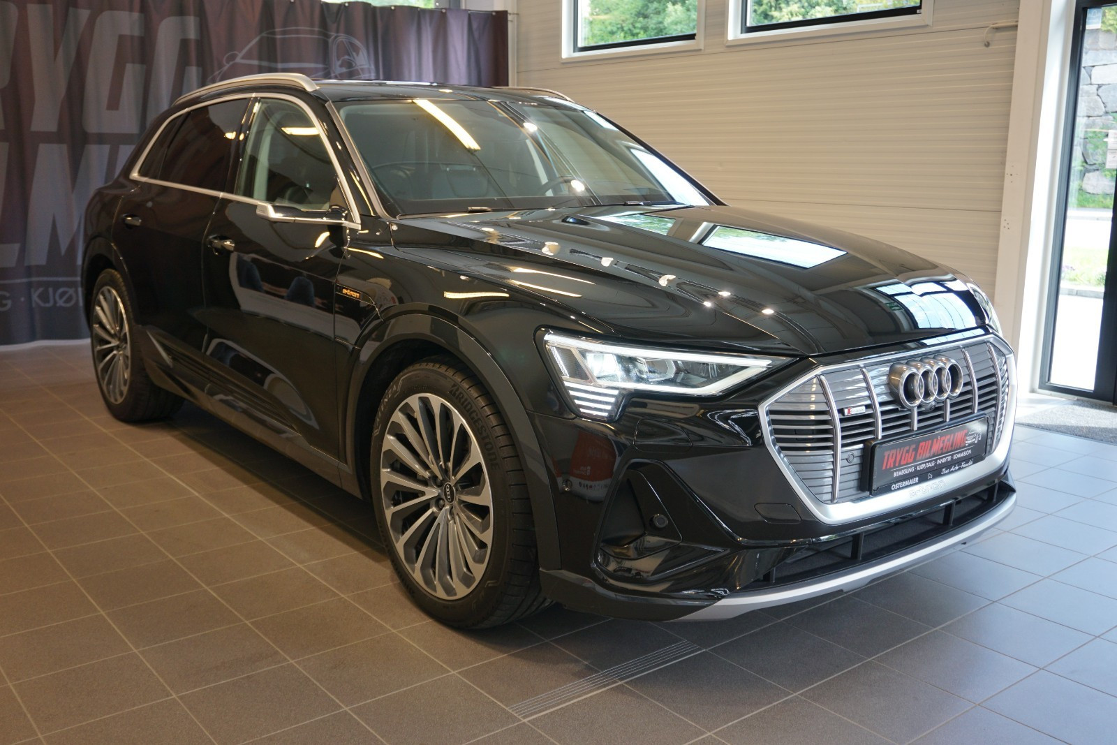 Audi e-tron