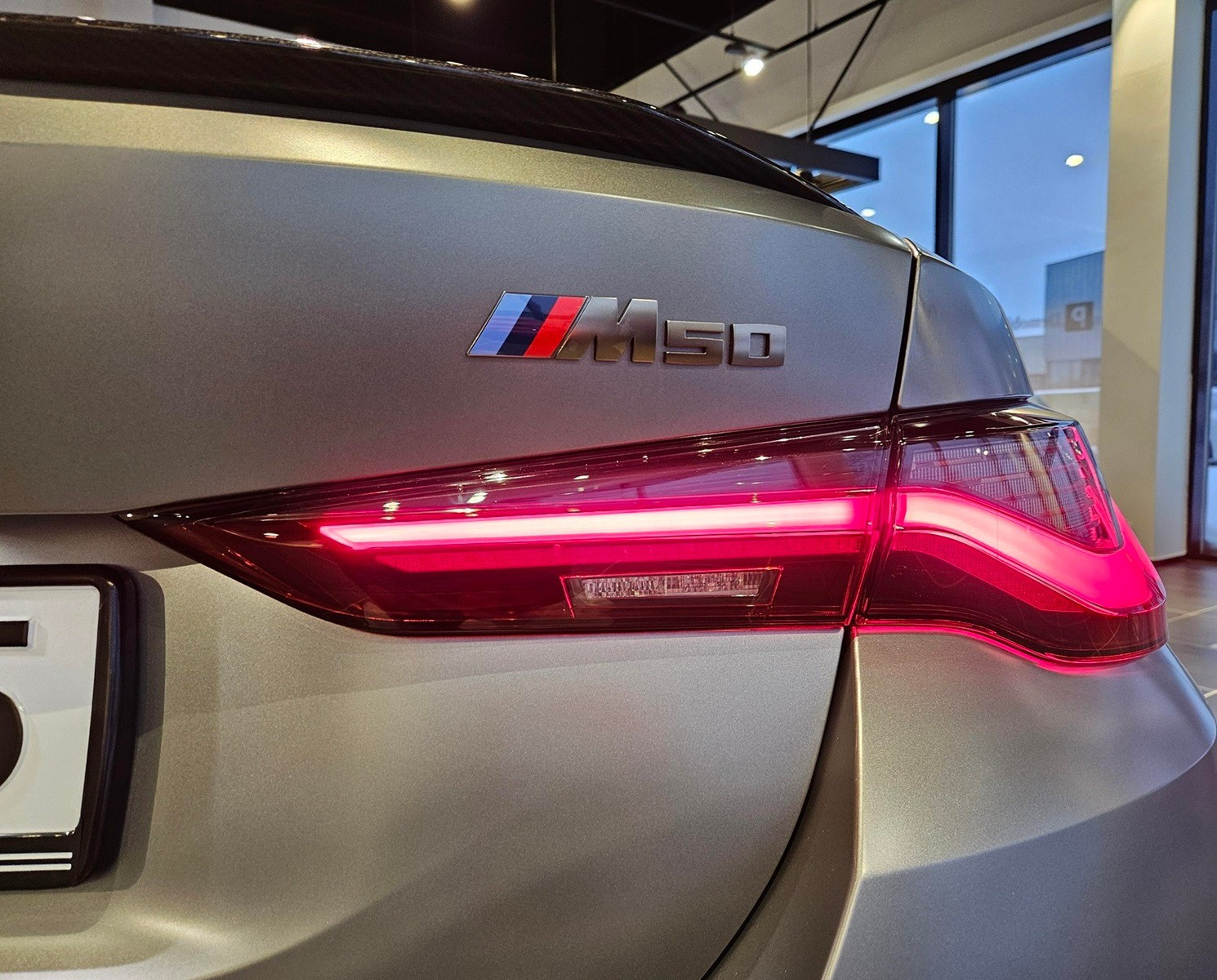 BMW i4 M50