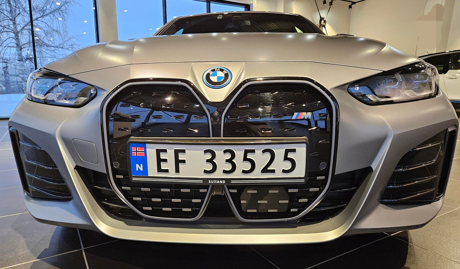 BMW i4 M50