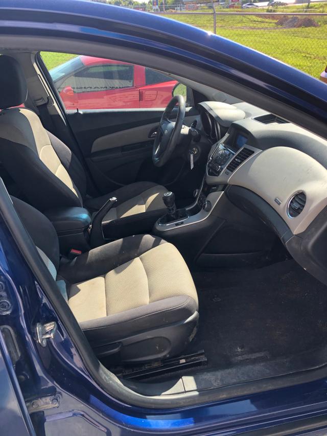 Chevrolet Cruze LS 2013