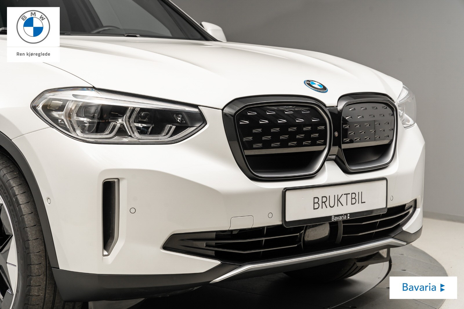 BMW iX3