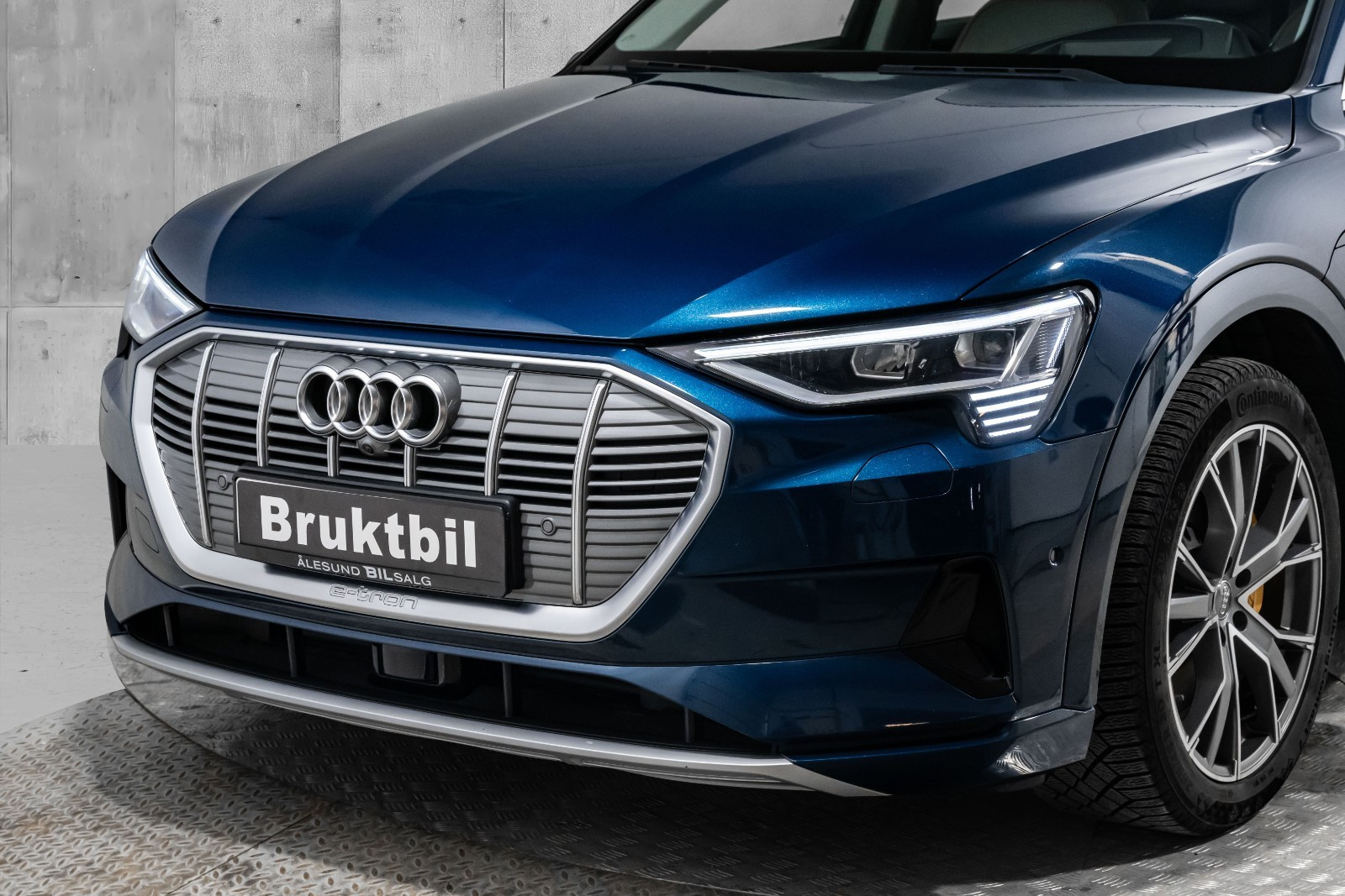 Audi e-tron