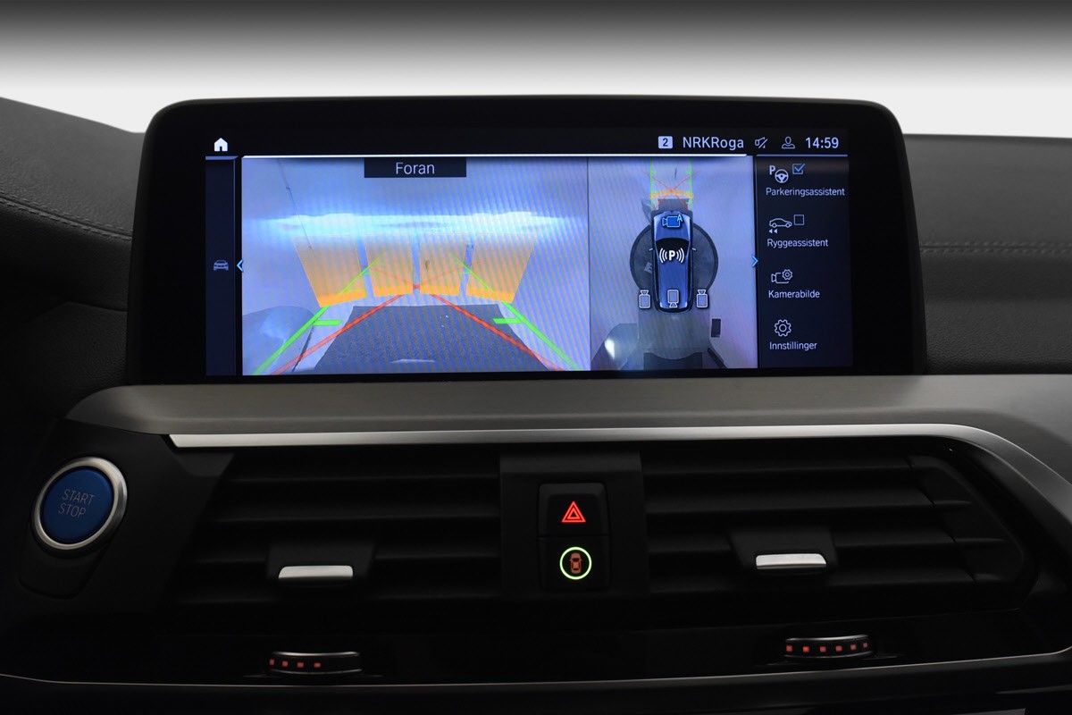 BMW iX3