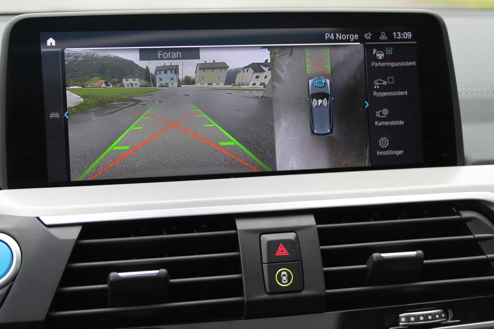 BMW iX3