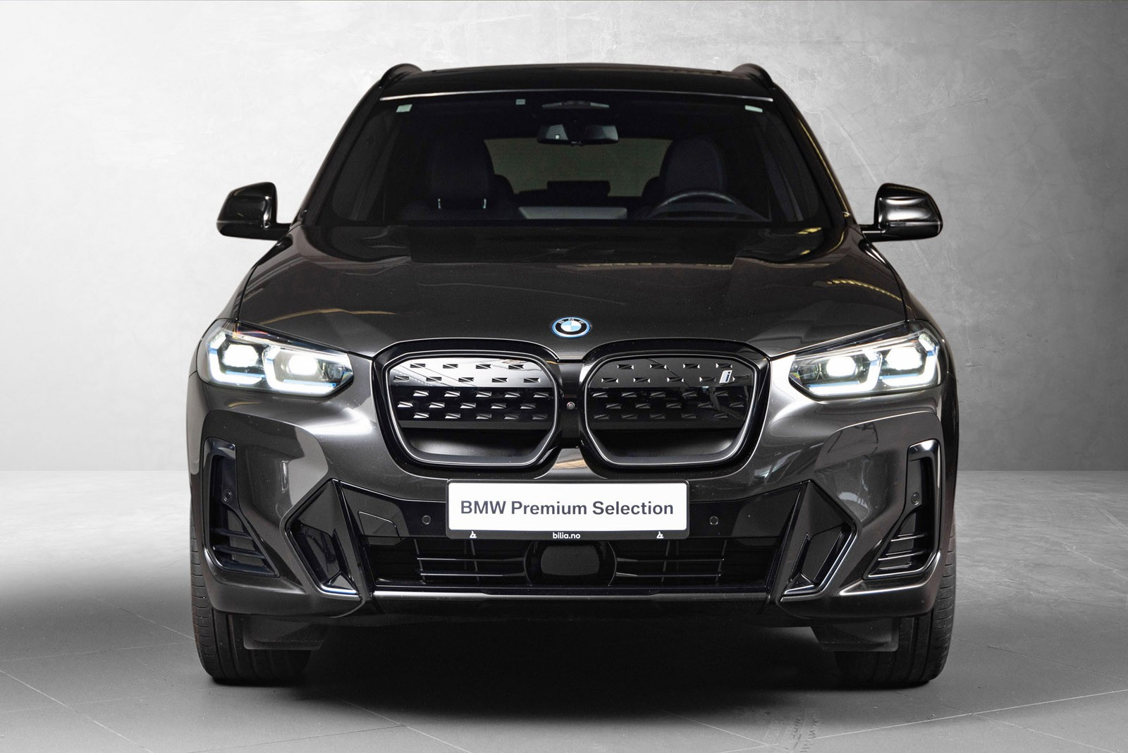 BMW iX3