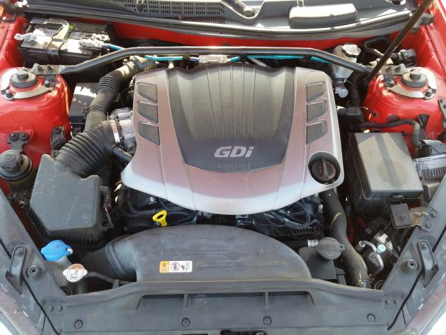 Hyundai Genesis CO 2015