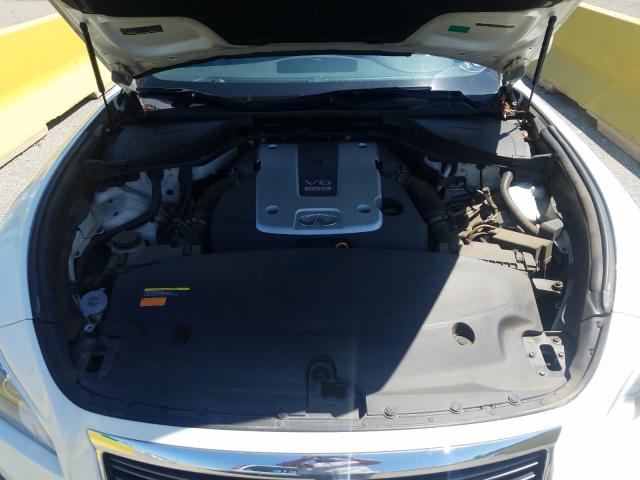 Infiniti M37 2013