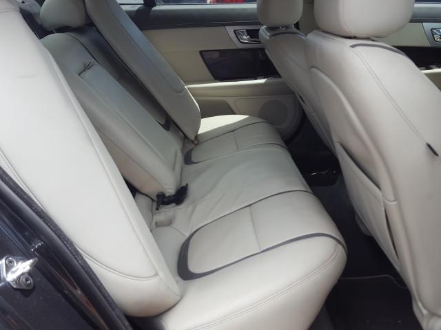 Jaguar XF 2013