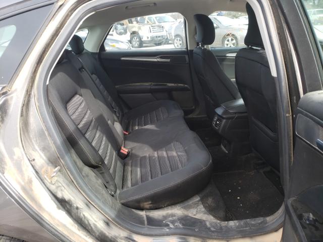 Ford Fusion SE 2016