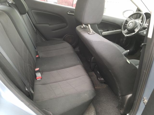 Mazda 2 2013