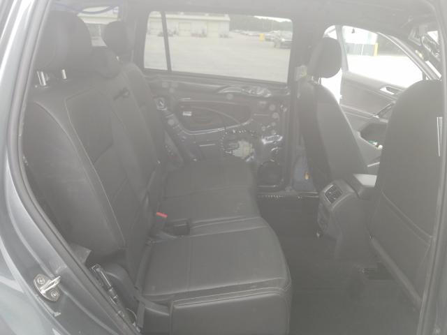 Volkswagen Tiguan SE 2018