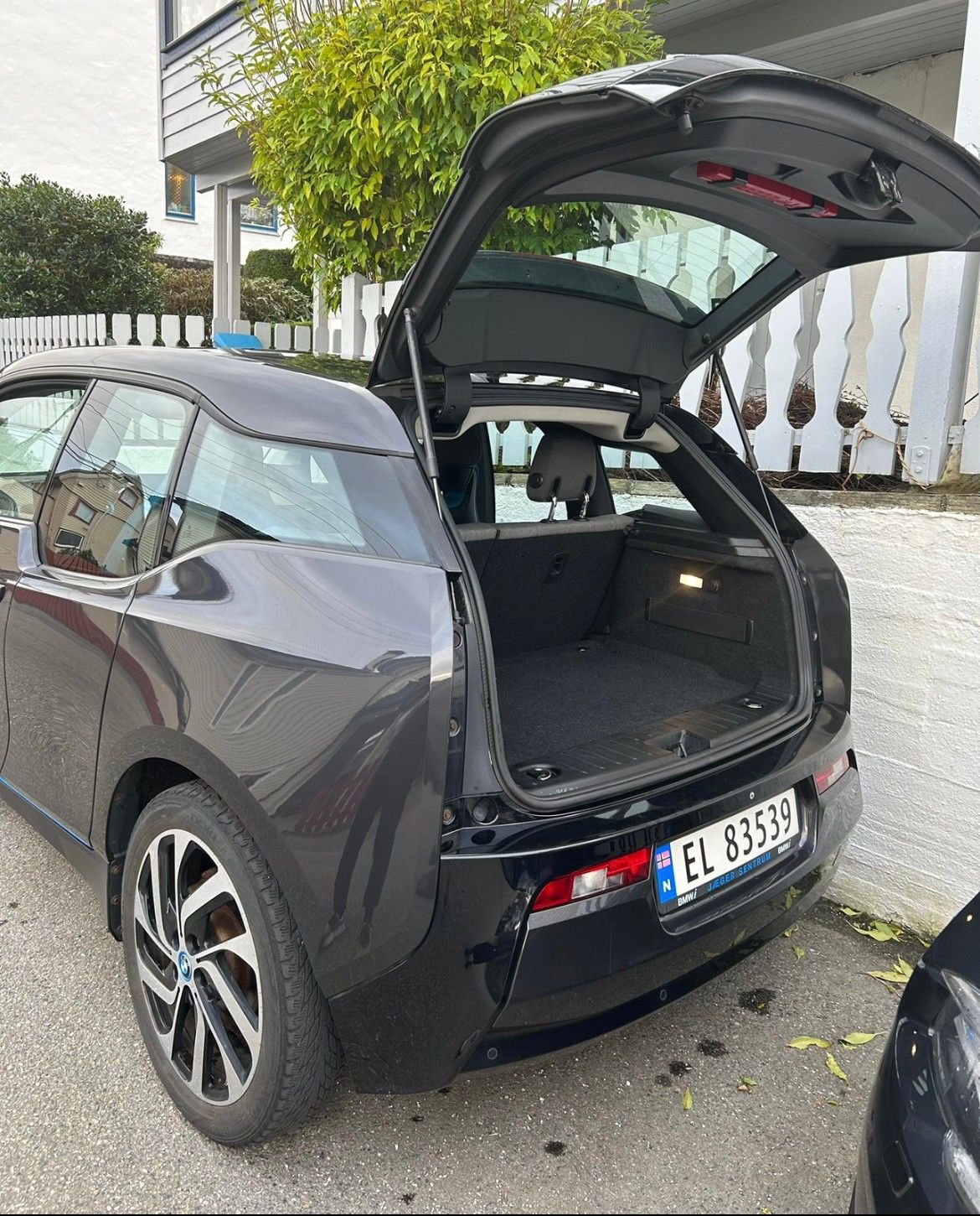 BMW i3