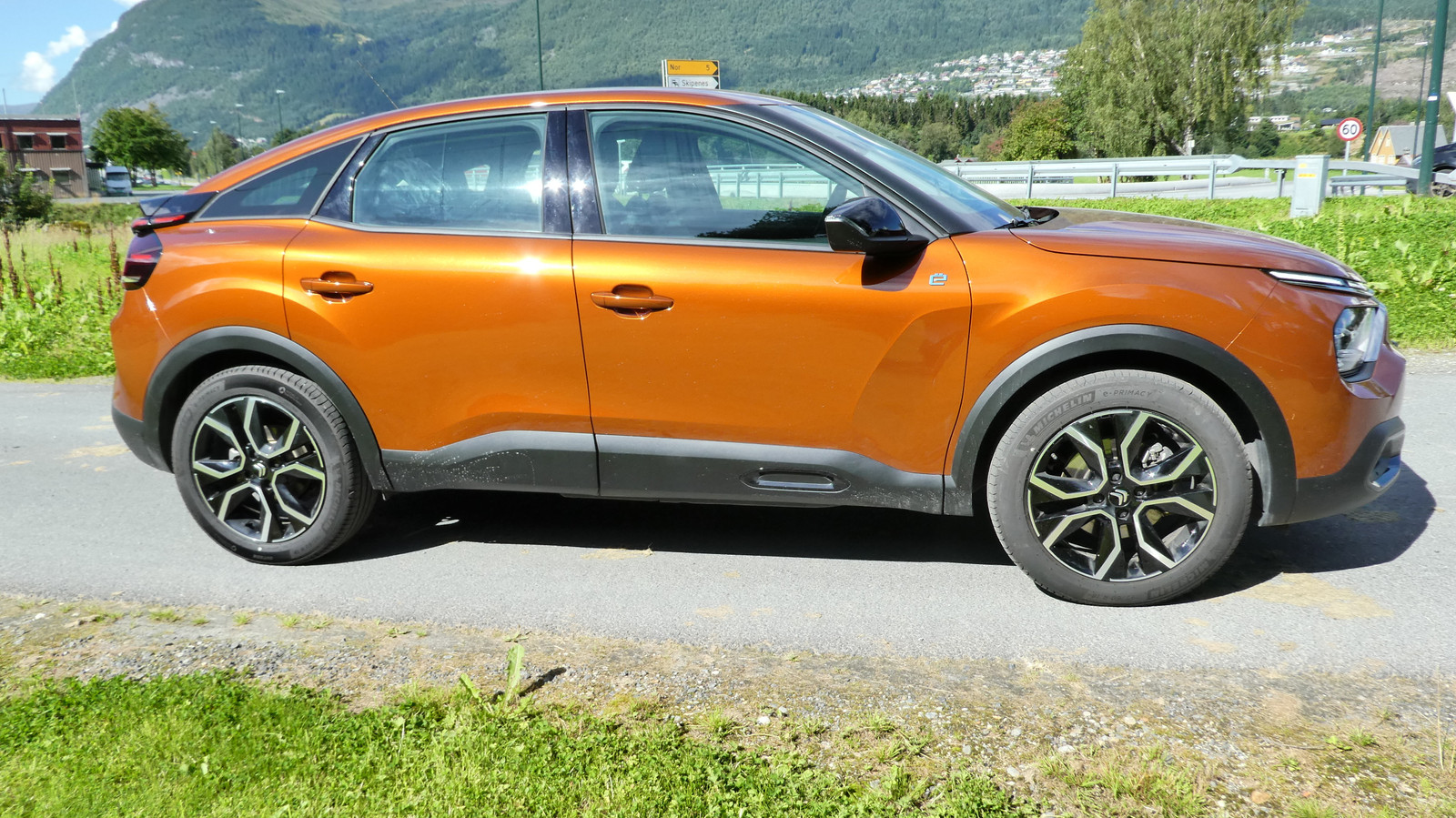 Citroen E-C4