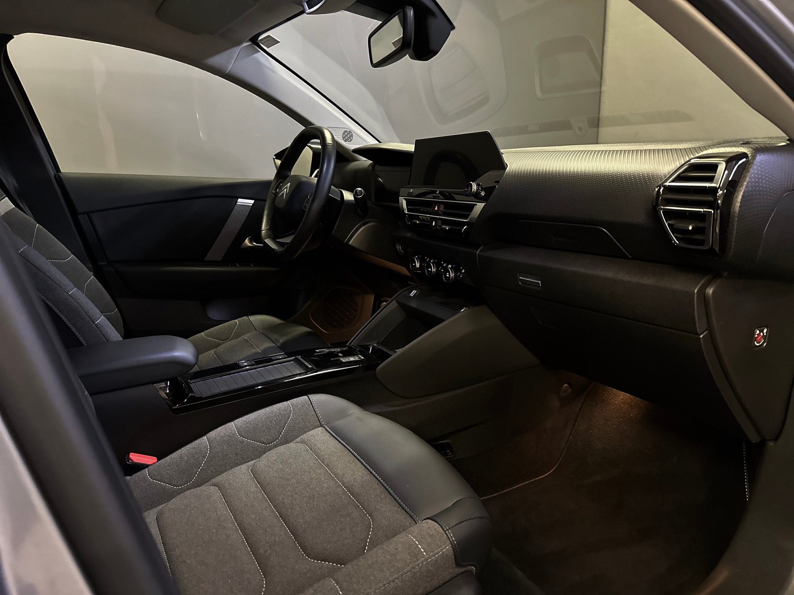 Citroen E-C4