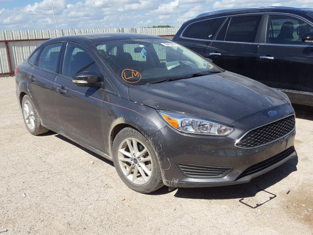 Ford Focus SE 2015