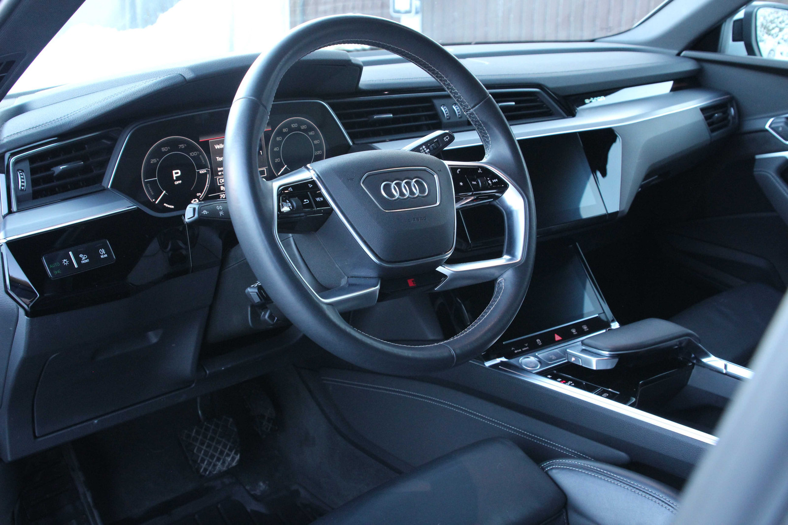 Audi e-tron