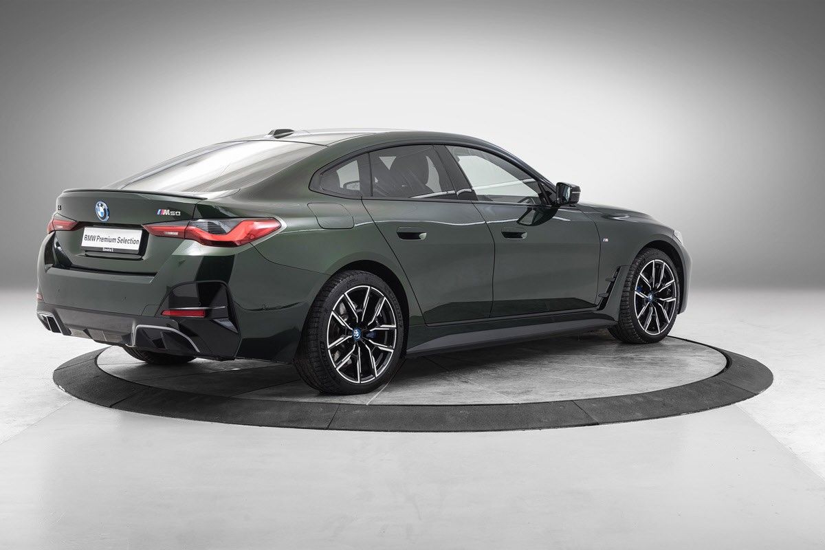 BMW i4 M50