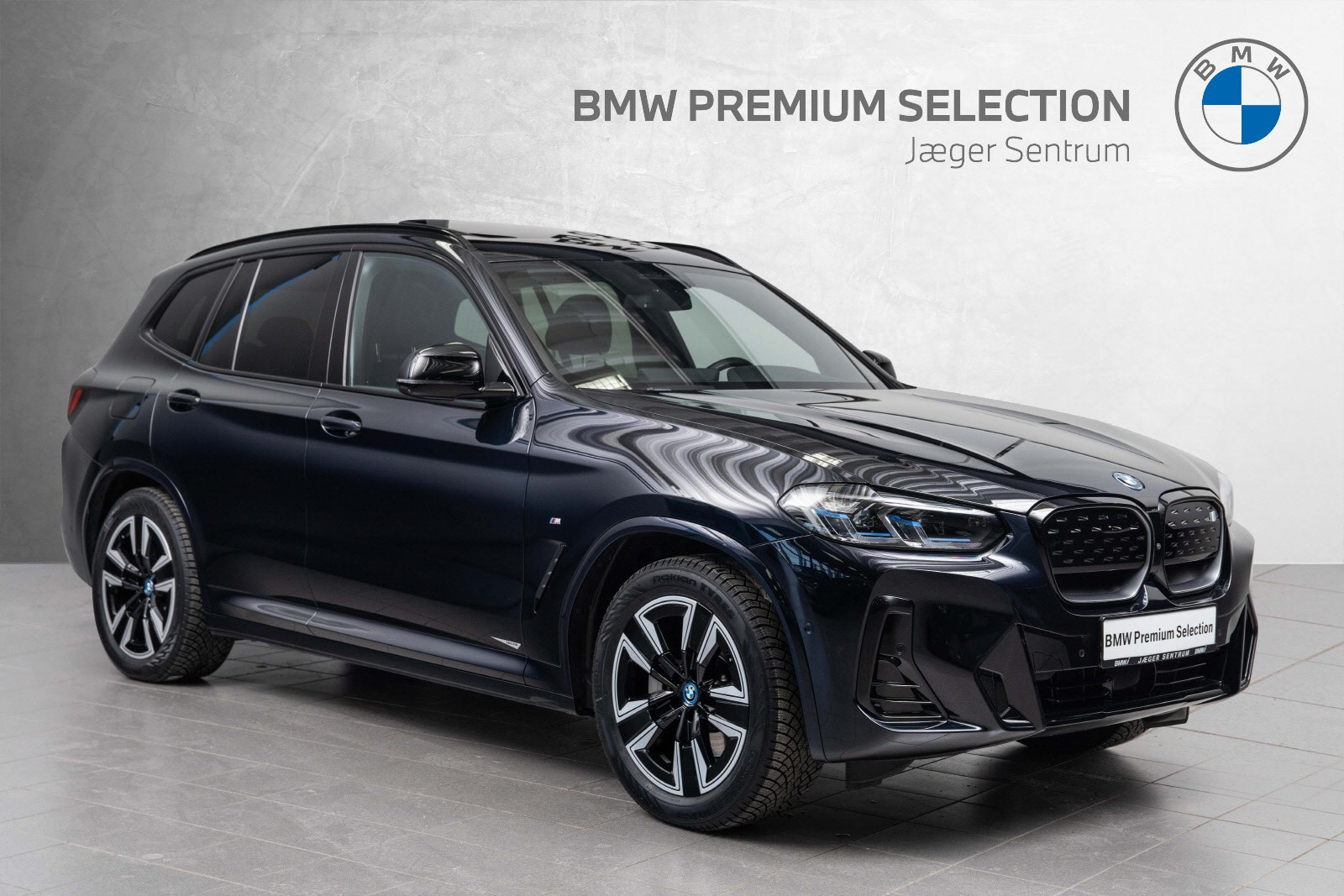 BMW iX3