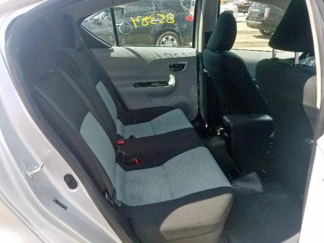 Toyota Prius C 2012