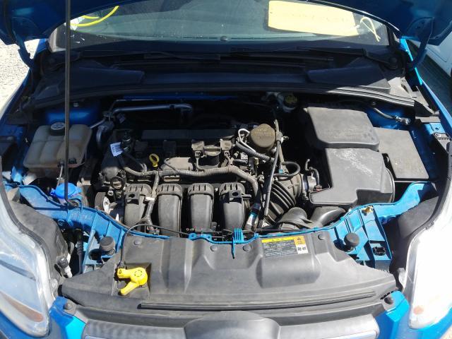 Ford Focus SE 2012