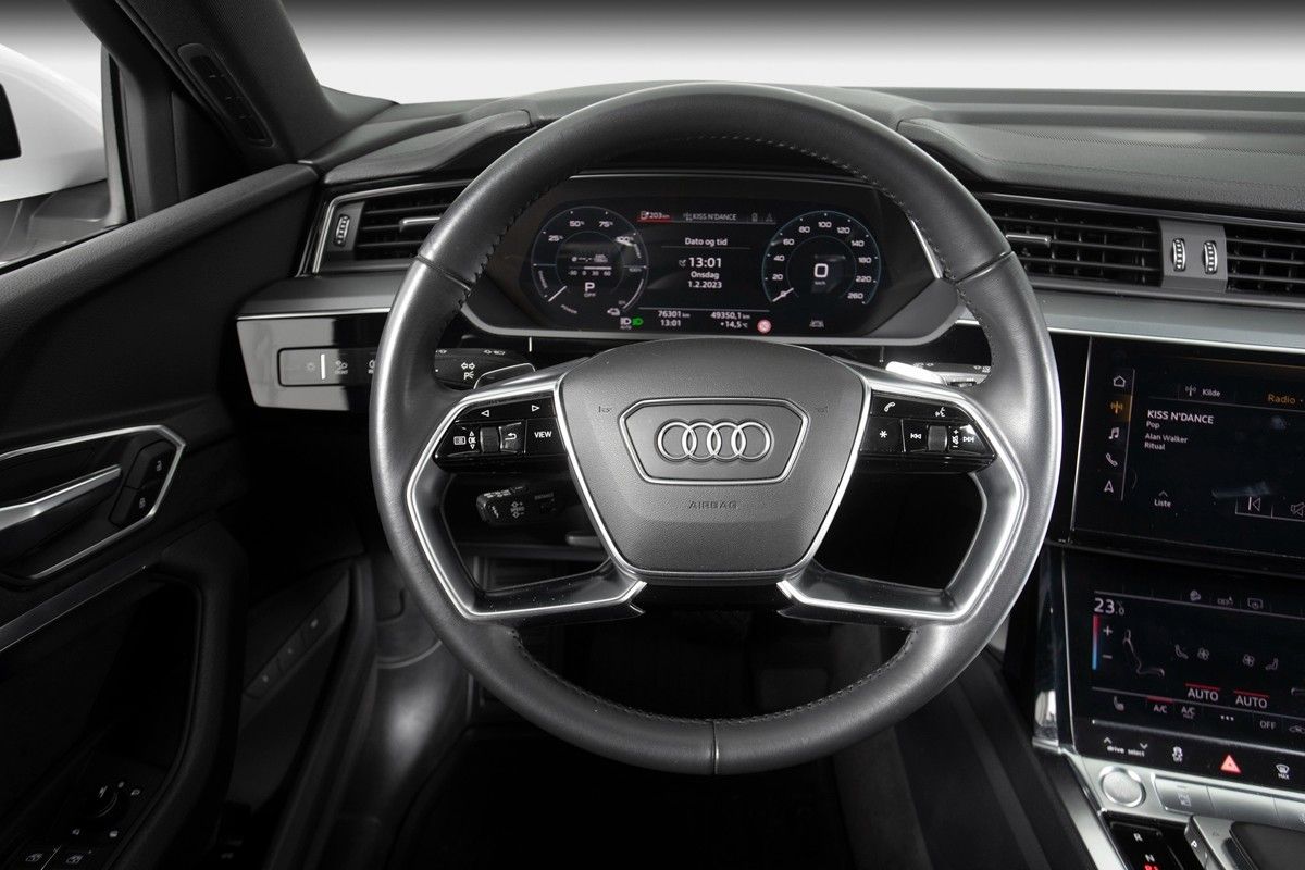 Audi e-tron