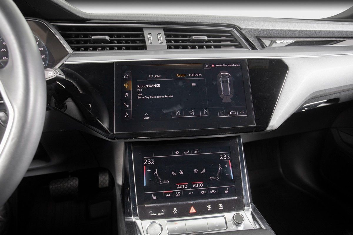 Audi e-tron