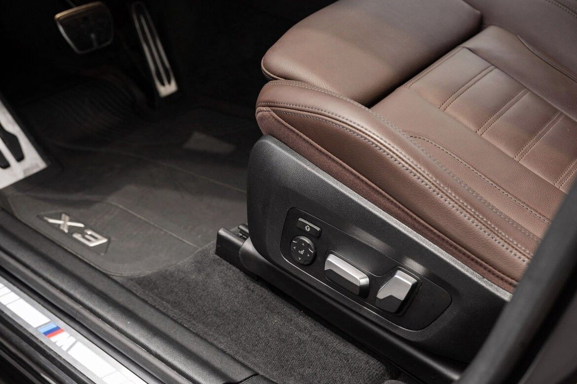 BMW iX3
