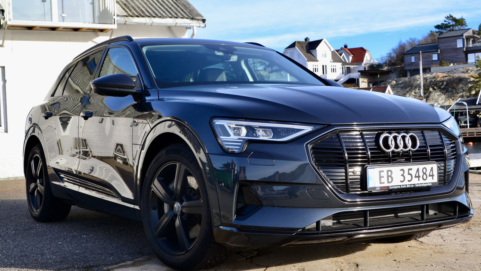 Audi e-tron