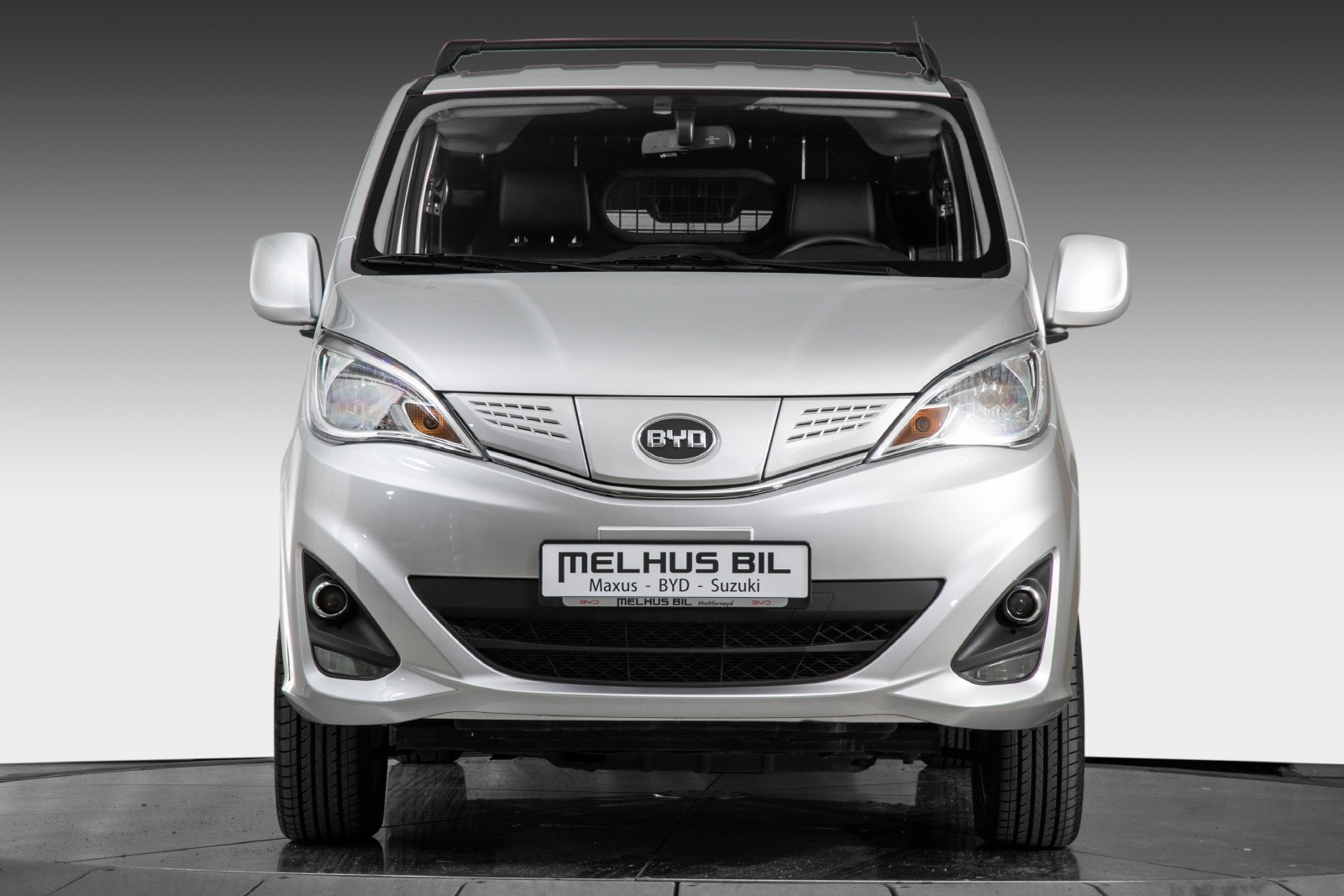 BYD T3
