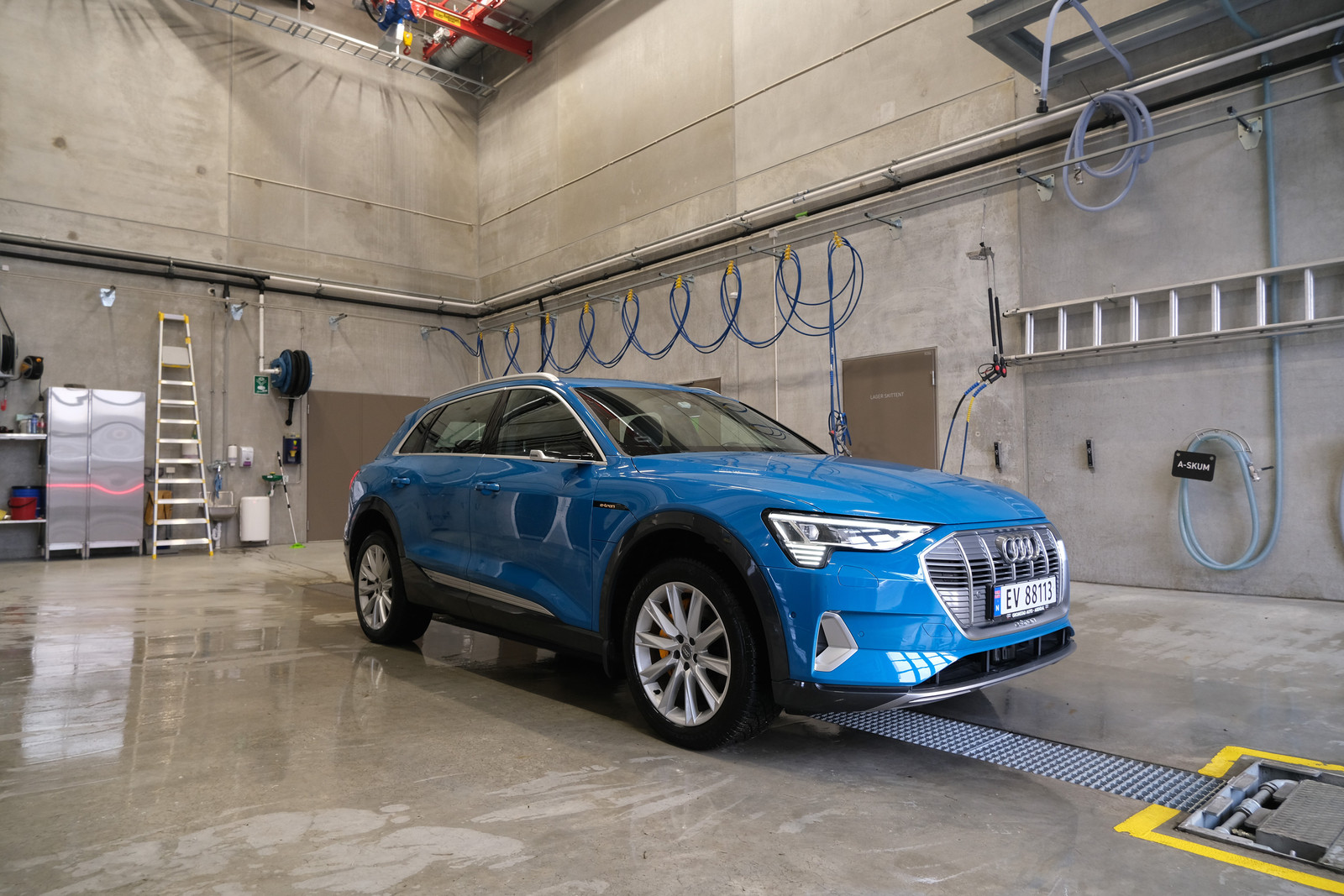 Audi e-tron
