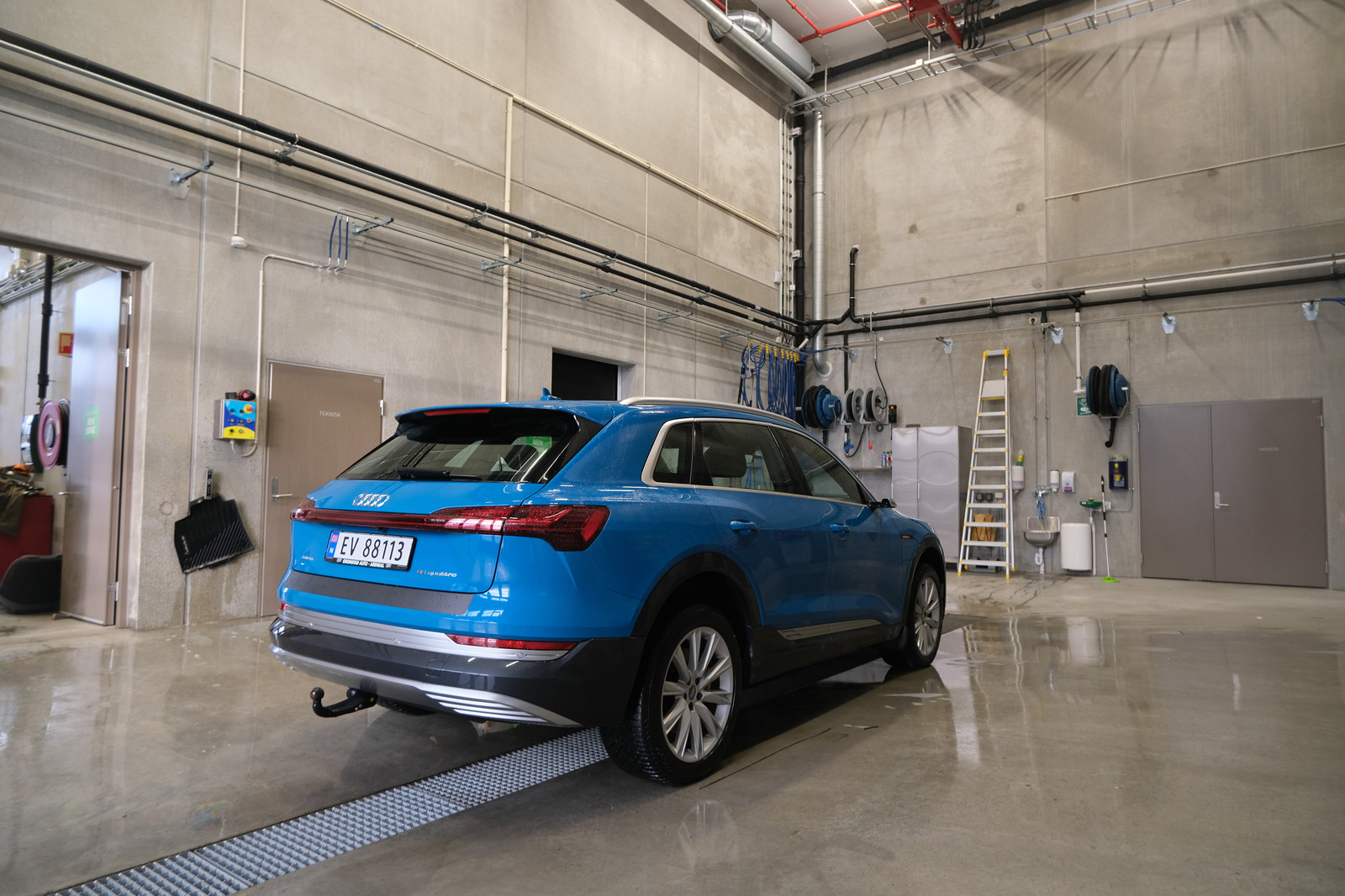 Audi e-tron