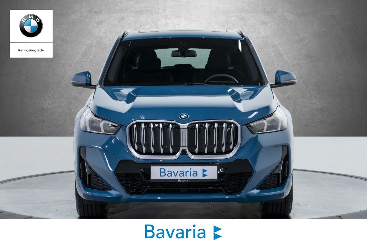 BMW iX1
