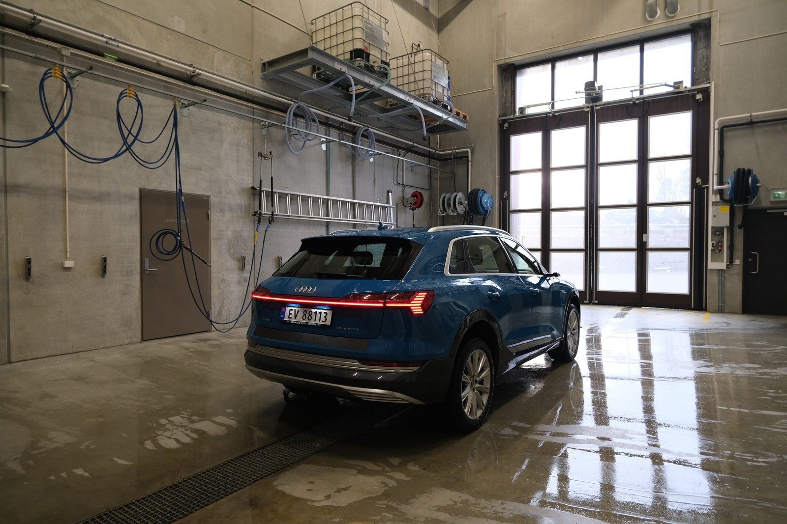 Audi e-tron