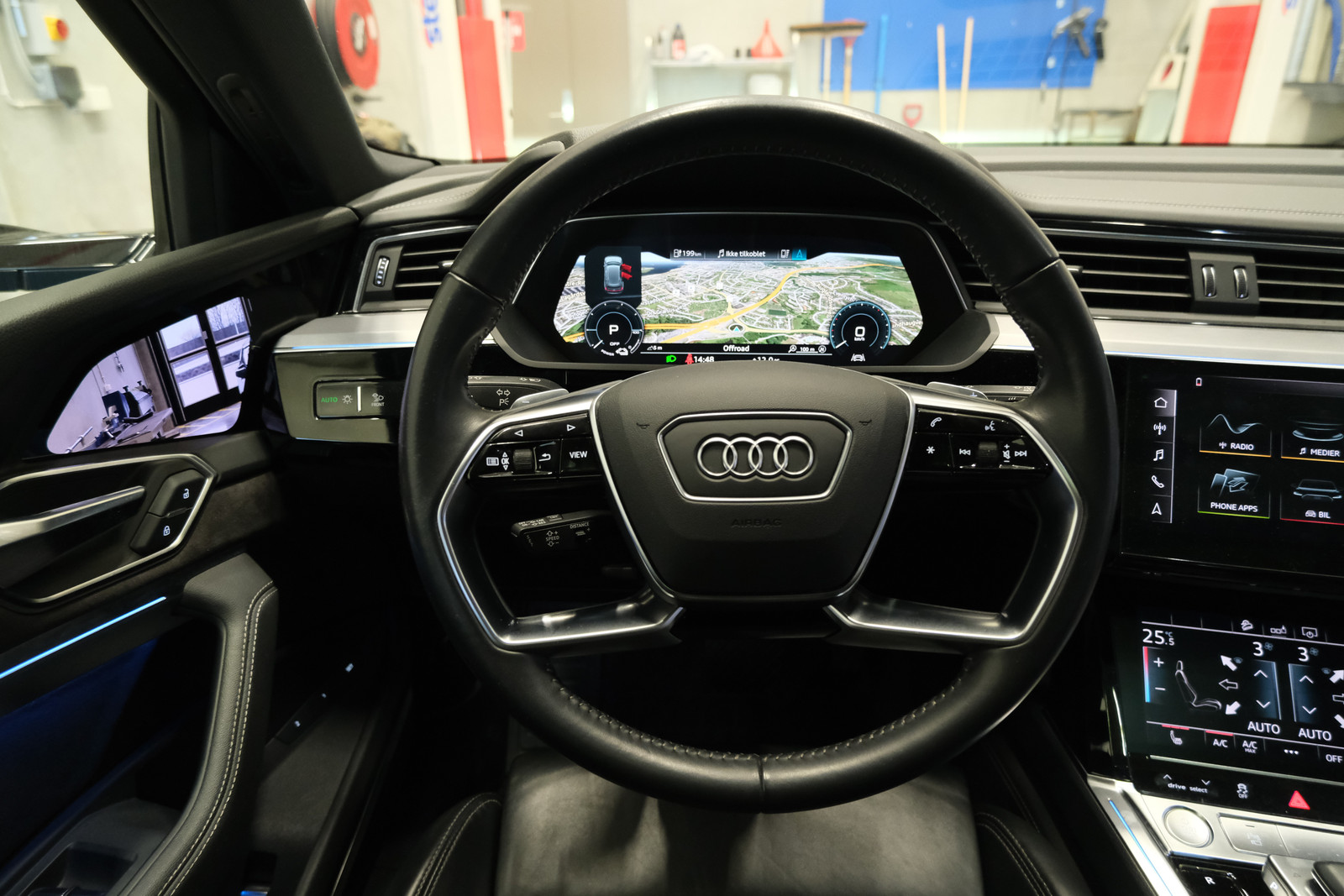 Audi e-tron