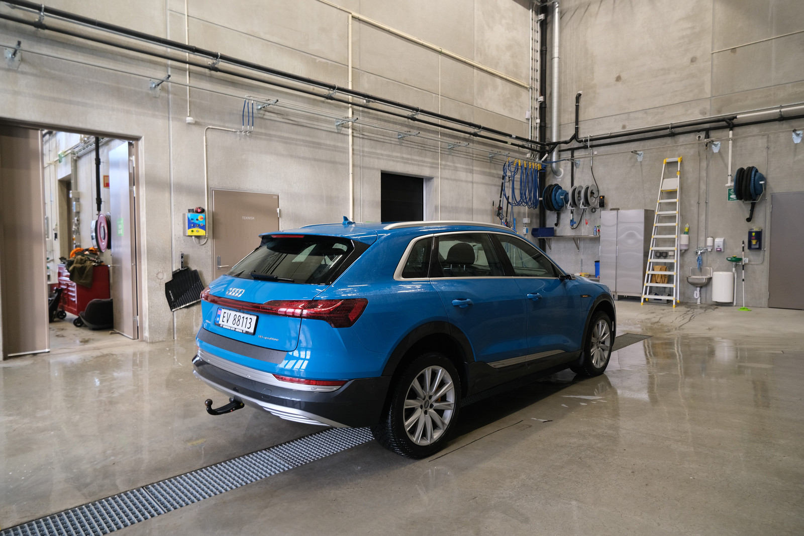 Audi e-tron